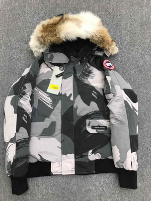 Canada Goose Coat-01-129