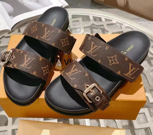 LV Slippers Women(AAA)-030