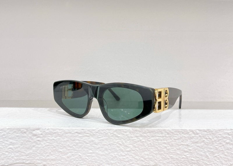 Balenciaga Sunglasses(AAAA)-323