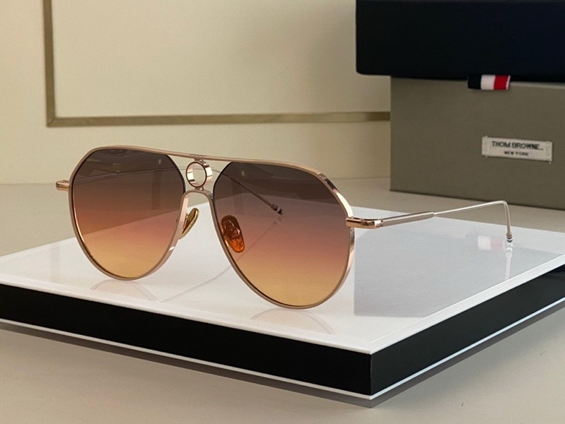 Thom Browne Sunglasses(AAAA)-070