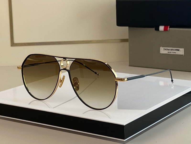 Thom Browne Sunglasses(AAAA)-069