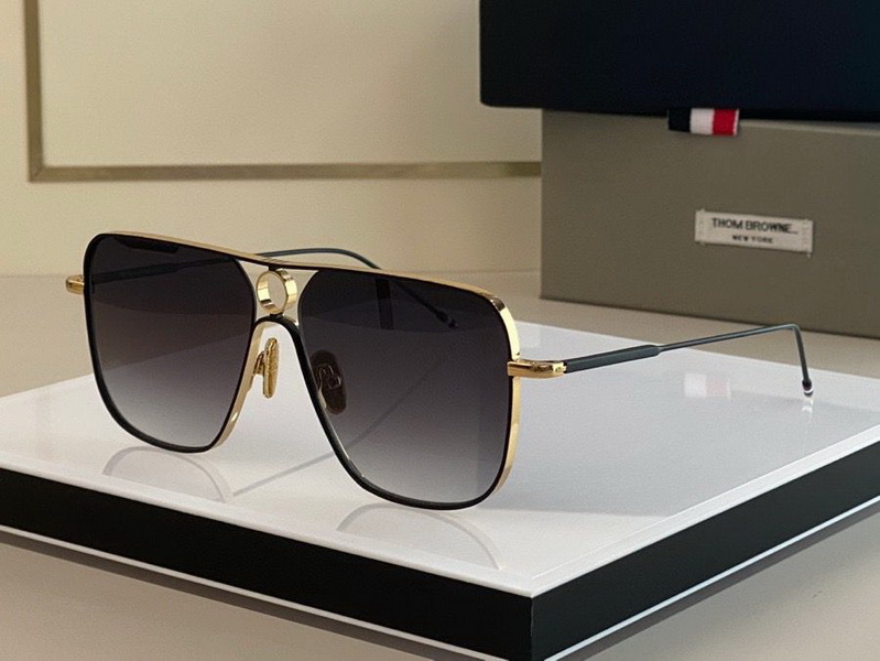 Thom Browne Sunglasses(AAAA)-054