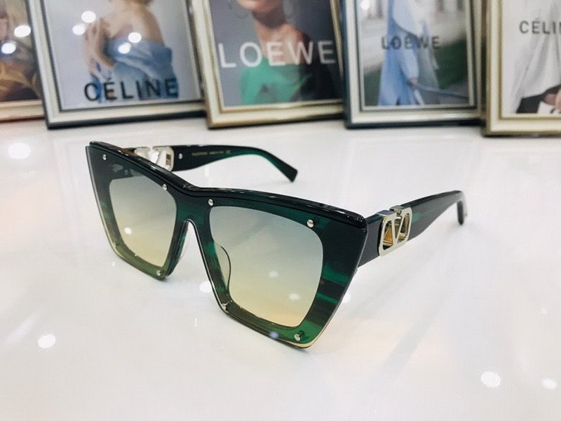 Valentino Sunglasses(AAAA)-182