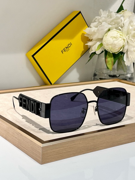 Fendi Sunglasses(AAAA)-316