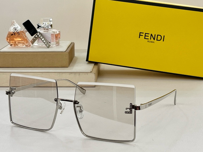 Fendi Sunglasses(AAAA)-262