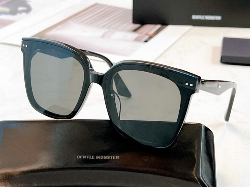 Gentle Monster Sunglasses(AAAA)-019