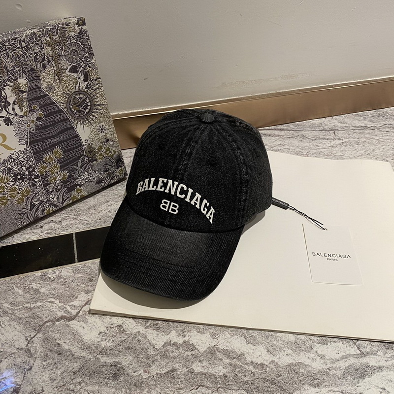 Balenciaga Cap-241