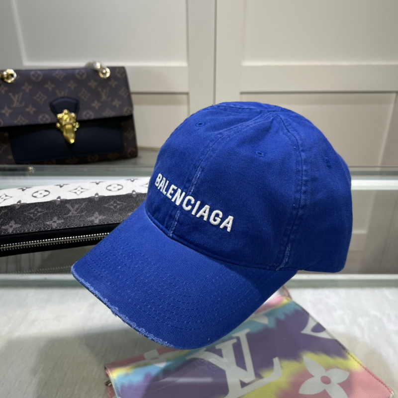 Balenciaga Cap-365