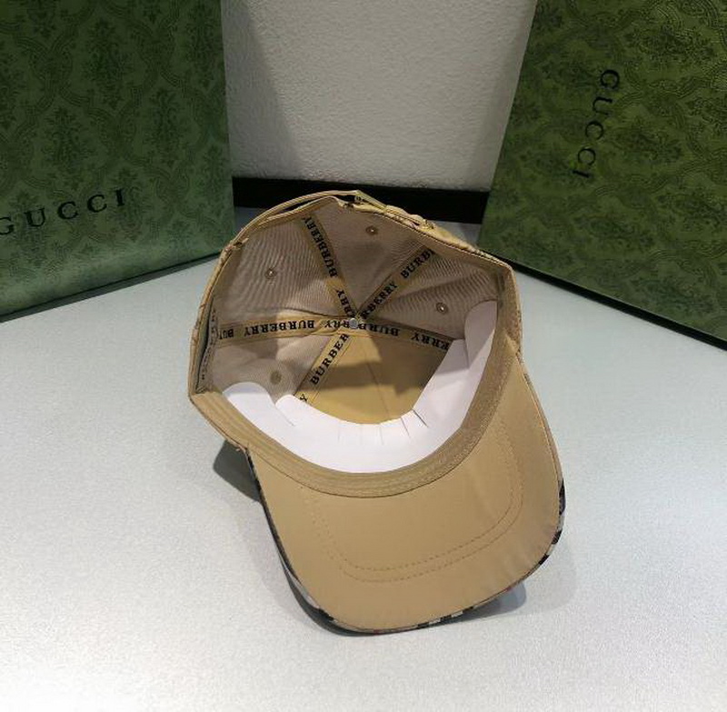 Burberry Cap-057