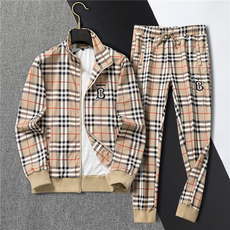 Burberry Suits-021