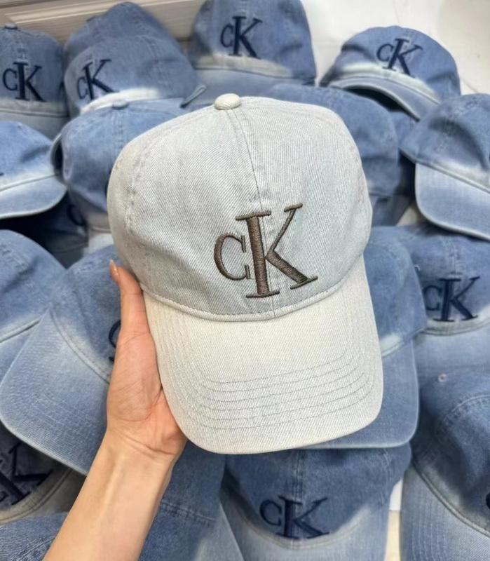 Calvin Klein Cap-027