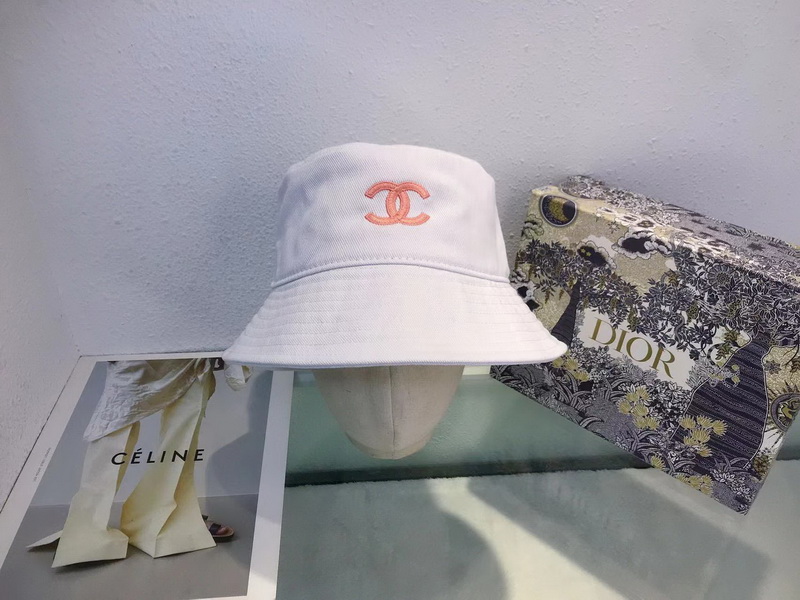 Chanel Cap-135