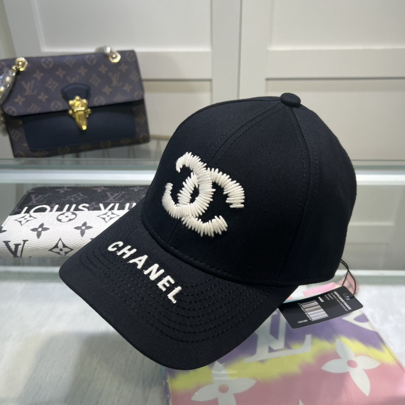 Chanel Cap-301