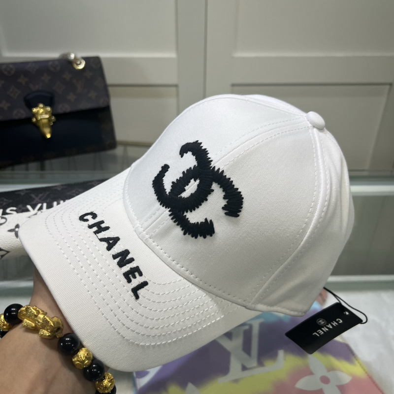 Chanel Cap-304