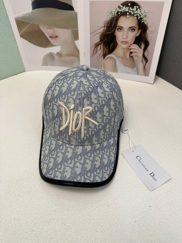 Dior Cap-076