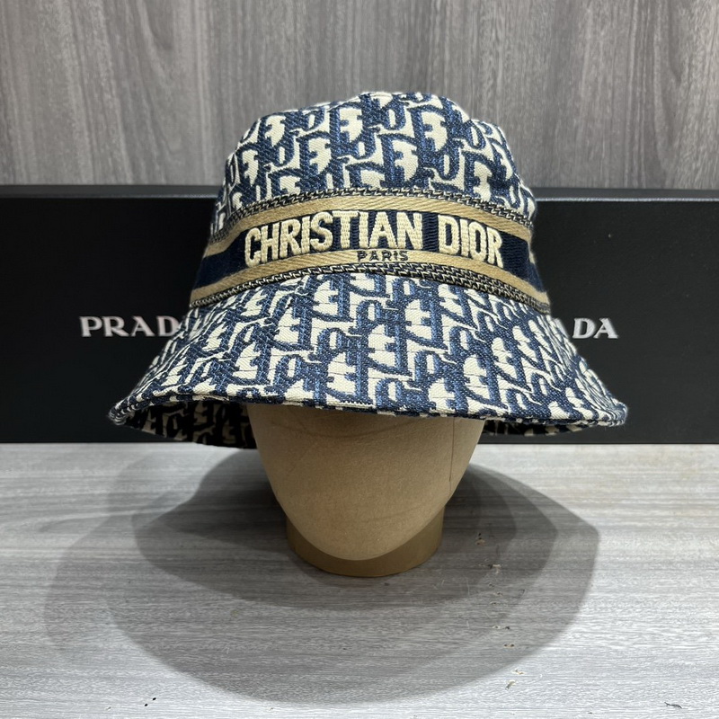 Dior Cap-227