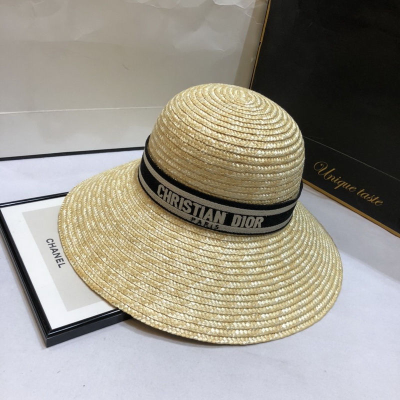 Dior Cap-230