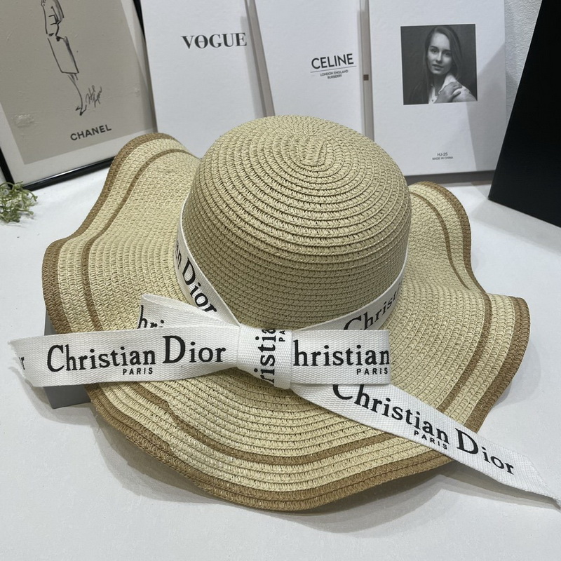 Dior Cap-272