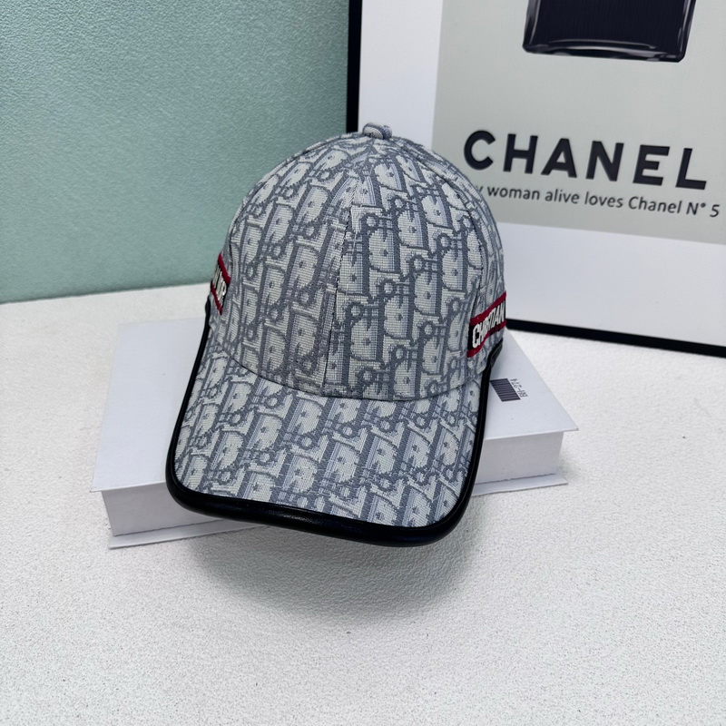 Dior Cap-334