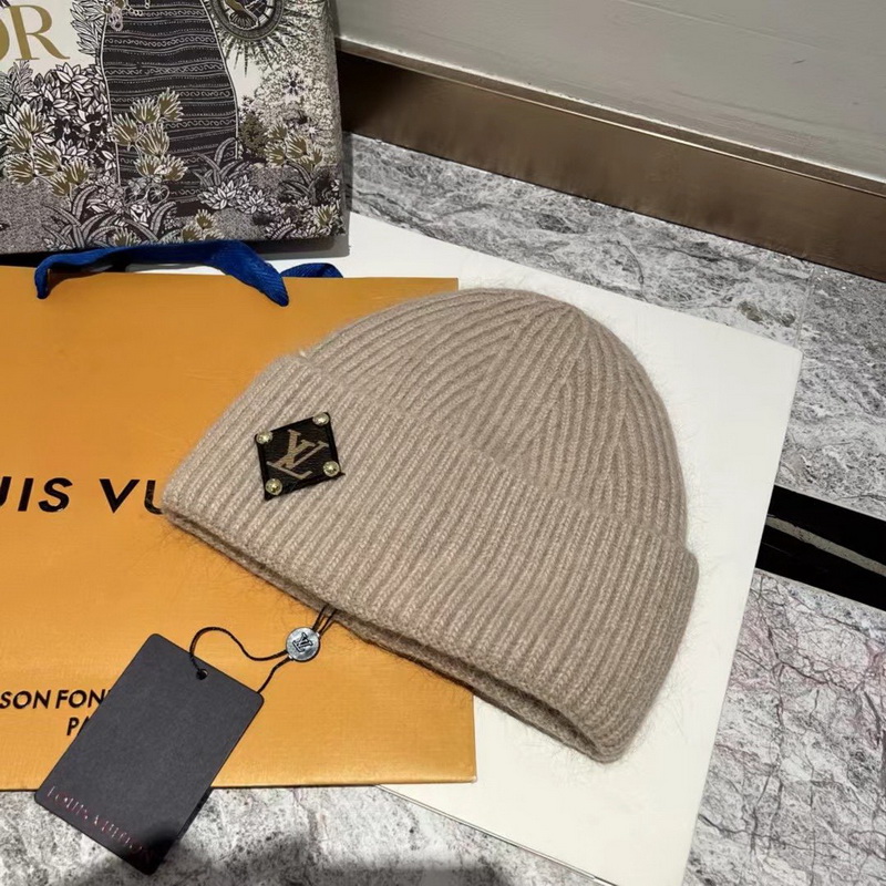 LV Beanies-003