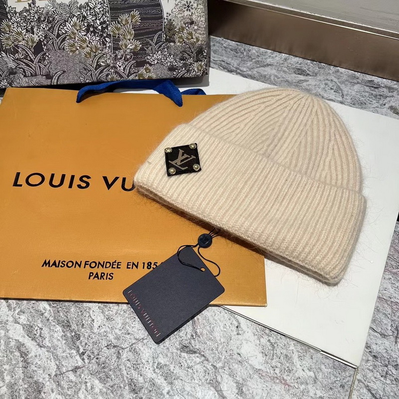 LV Beanies-004