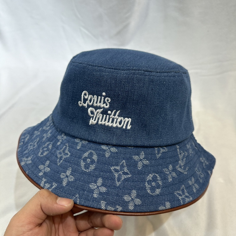 LV Cap-382