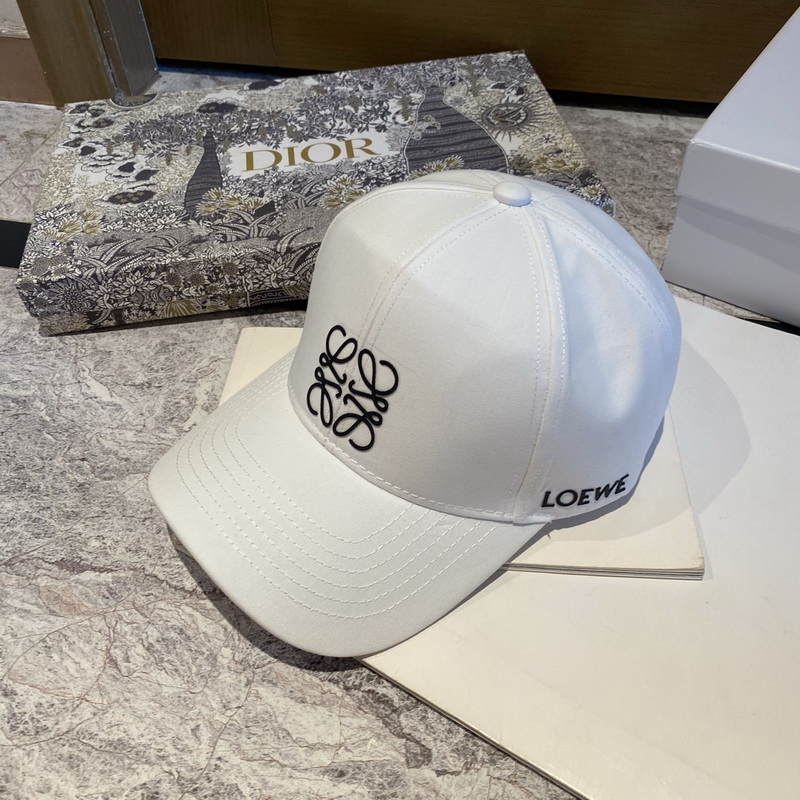 Loewe Cap-011