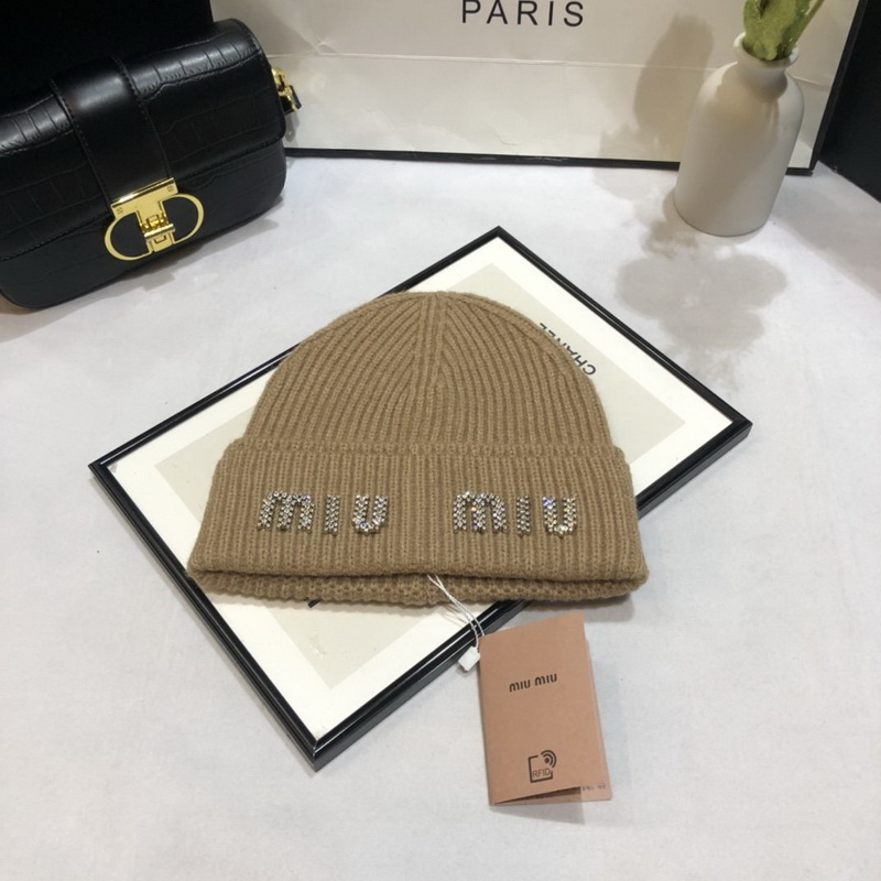 MiuMiu Beanies-016