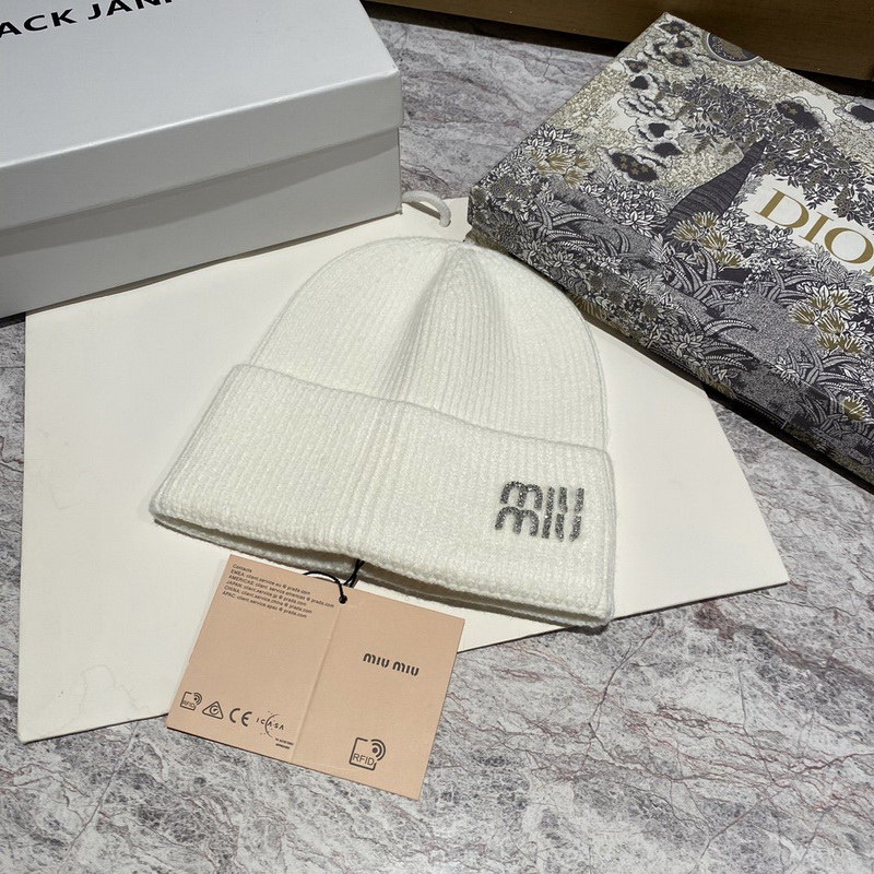 MiuMiu Beanies-035