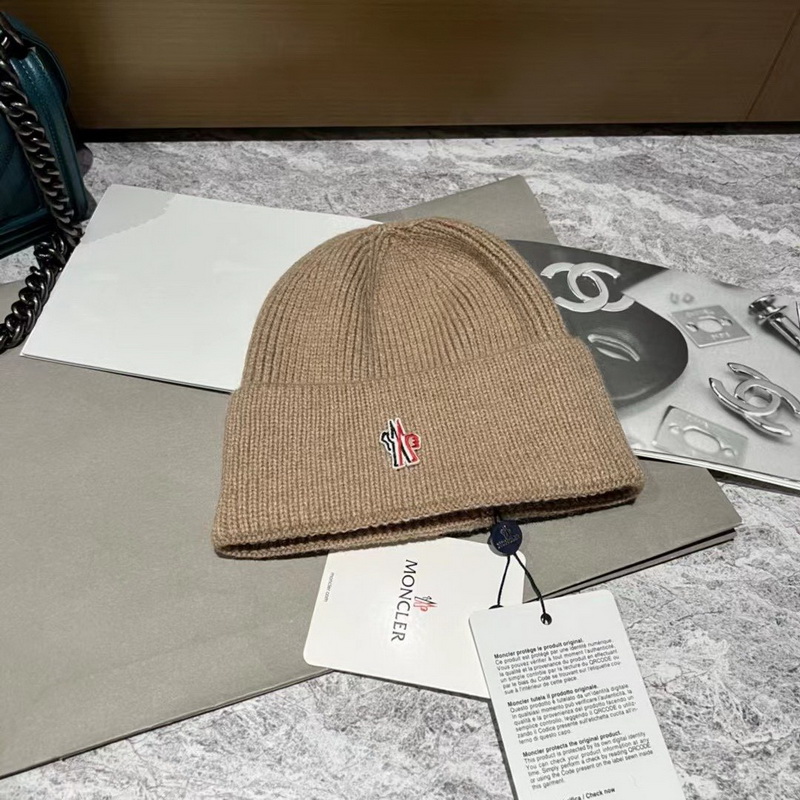 Moncler Beanies-120