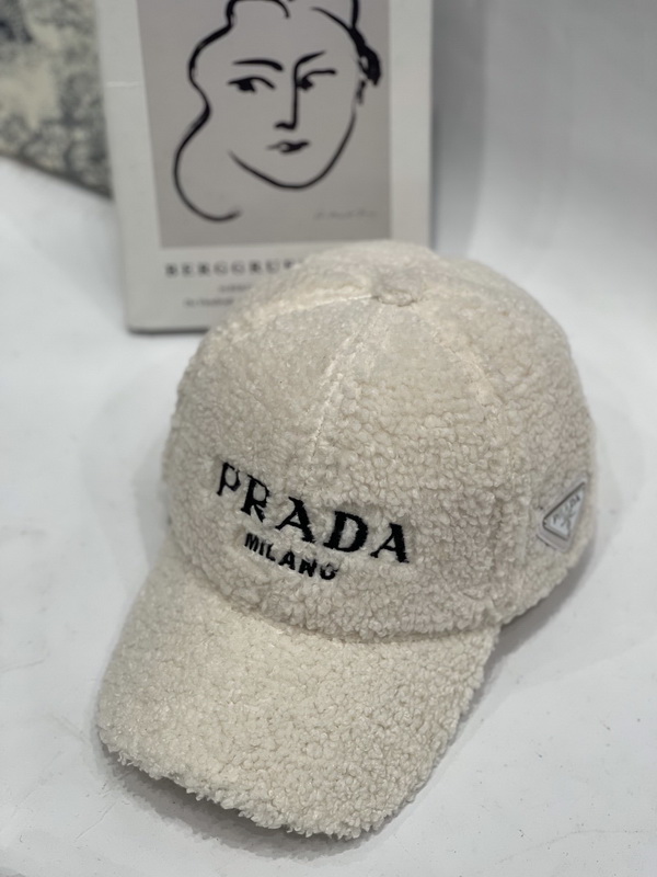 Prada Cap-094