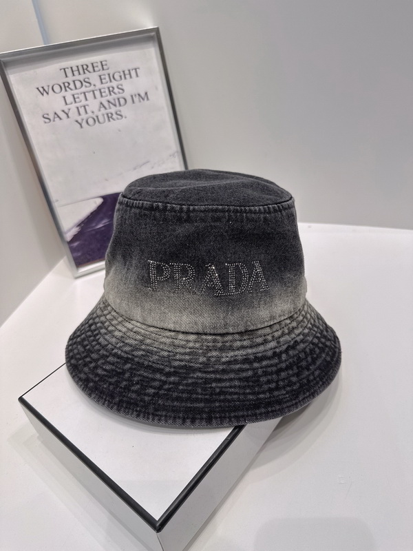 Prada Cap-186