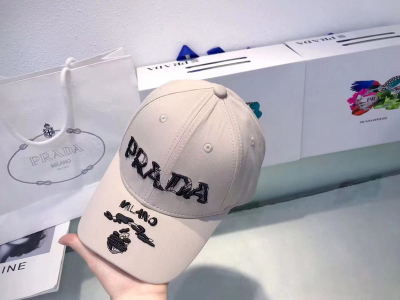 Prada Cap-192