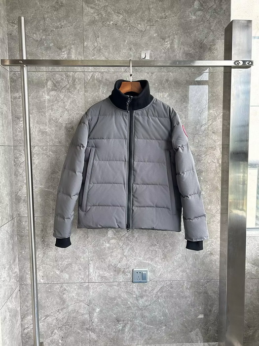 Canada Goose Coat-250