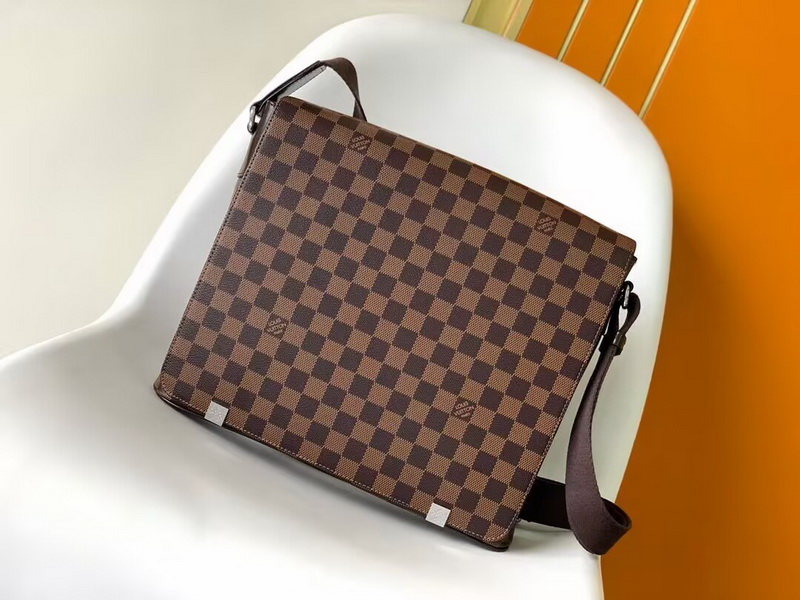 LV Handbags AAA(Men)-083