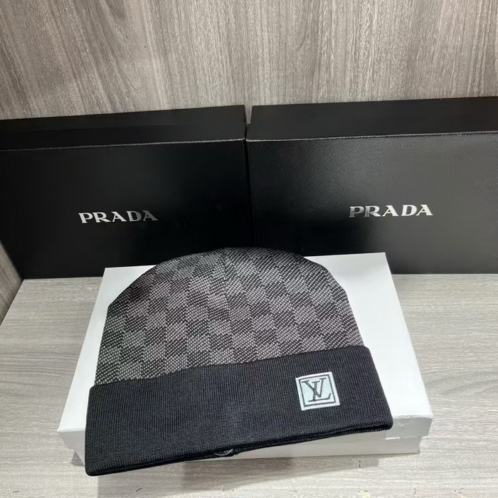 LV Beanies-036