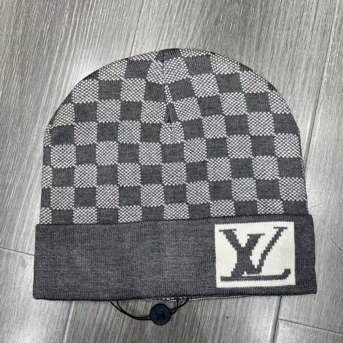 LV Beanies-039