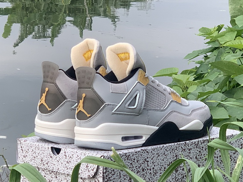 Jordan 4 Retro-071