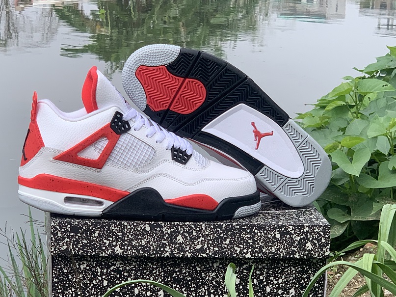 Jordan 4 Retro-085