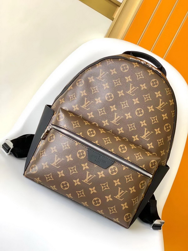 LV Backpack(AAA)-068