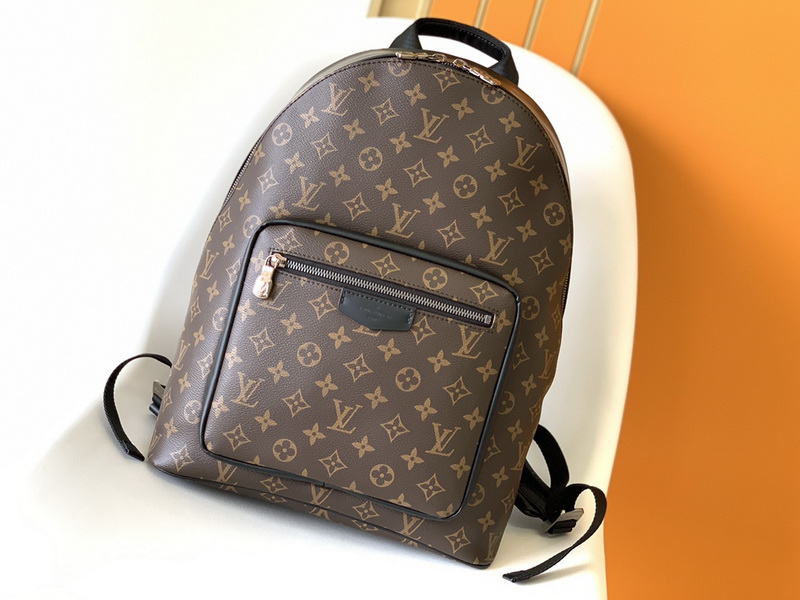 LV Backpack(AAA)-072