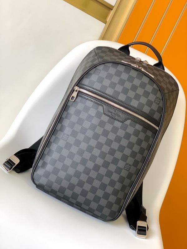 LV Backpack(AAA)-081