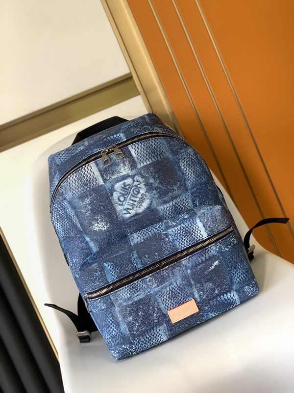 LV Backpack(AAA)-090