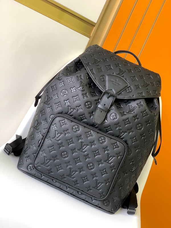 LV Backpack(AAA)-113