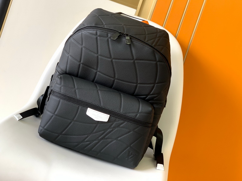 LV Backpack(AAA)-121