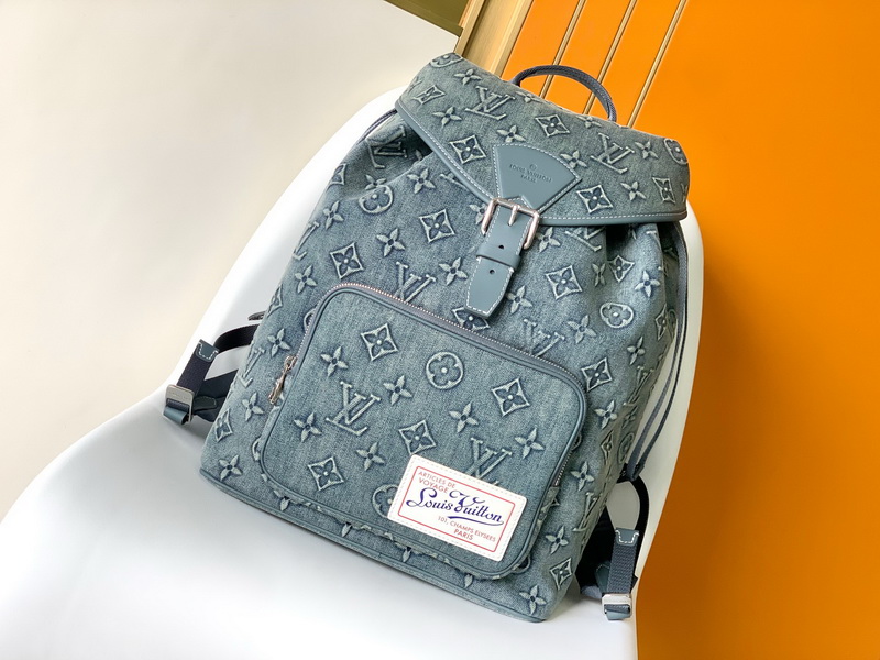 LV Backpack(AAA)-133