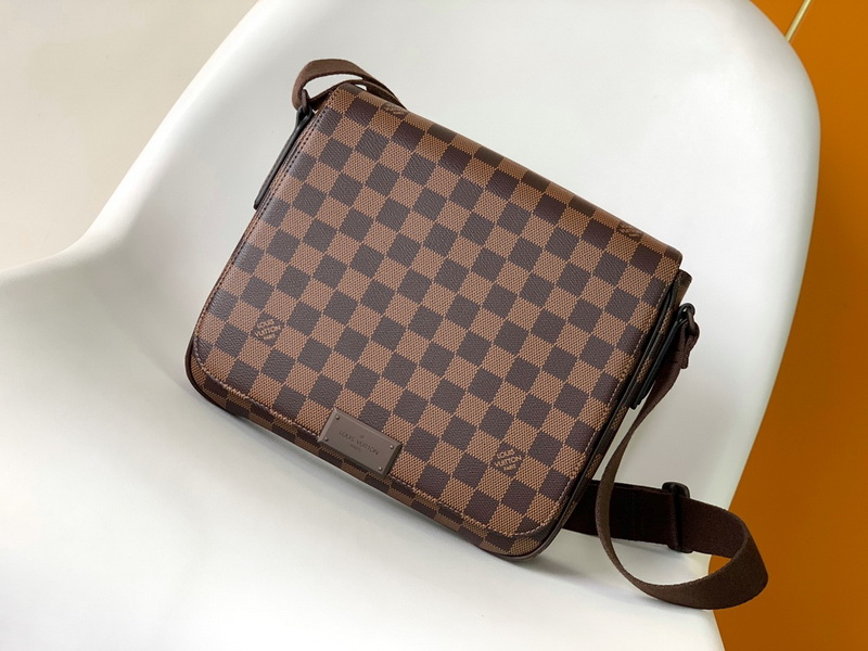 LV Handbags AAA(Men)-118