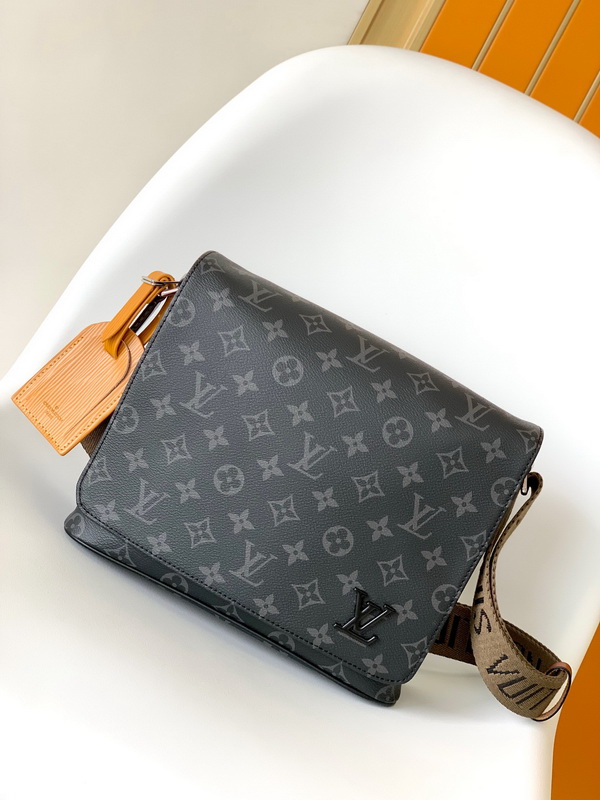 LV Handbags AAA(Men)-123