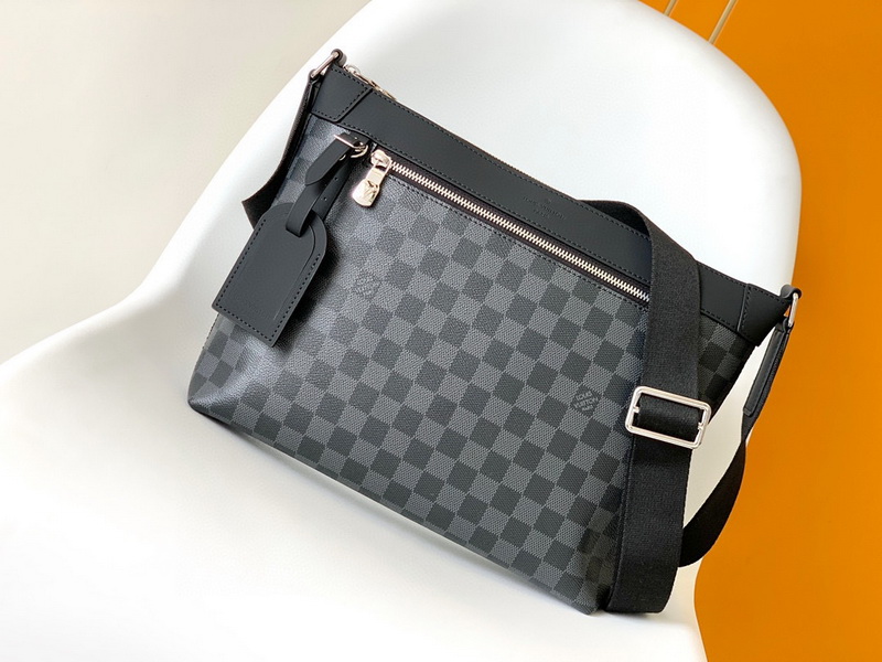 LV Handbags AAA(Men)-134