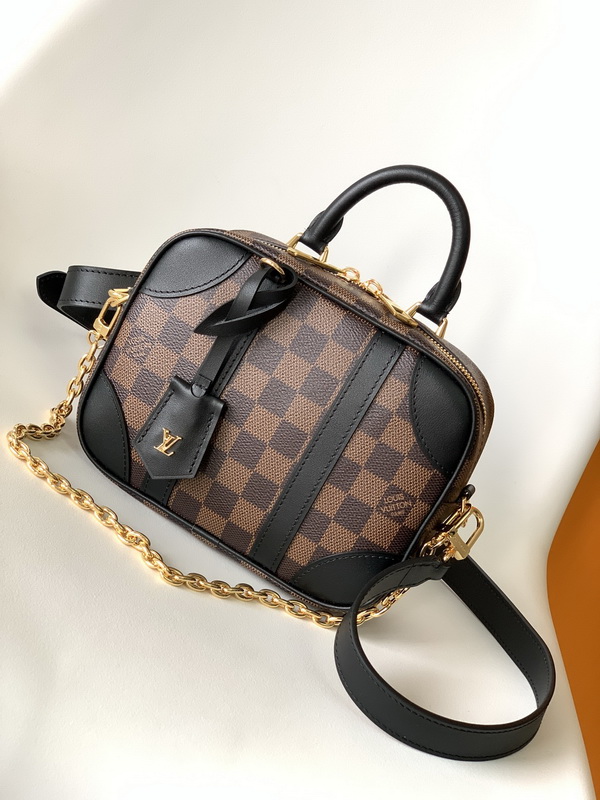 LV Handbags AAA(Women)-667